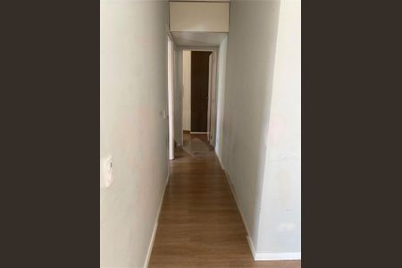 Apartamento à venda com 2 quartos, 50m² em Vila Carmosina, São Paulo