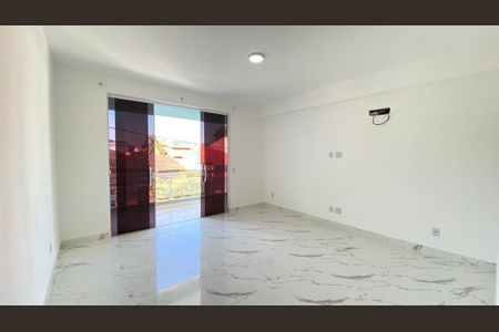 Casa à venda com 4 quartos, 181m² em Itaipu, Niterói