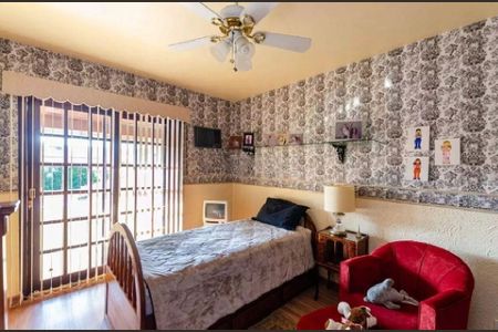 Casa à venda com 5 quartos, 510m² em Camboinhas, Niterói