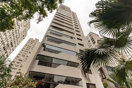 Apartamento à venda com 210m², 4 quartos e 3 vagasFachada