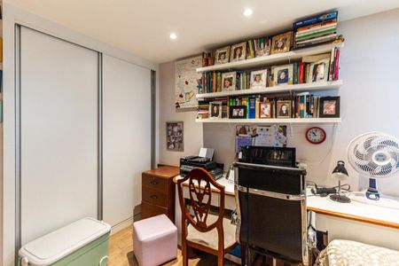 Apartamento à venda com 210m², 4 quartos e 3 vagasQuarto 1