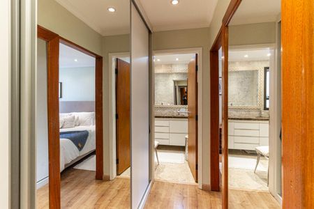 Apartamento à venda com 210m², 4 quartos e 3 vagasSuíte 1