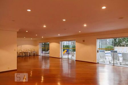 Apartamento à venda com 210m², 4 quartos e 3 vagasÁrea comum