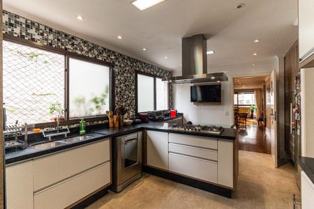 Apartamento à venda com 210m², 4 quartos e 3 vagasCozinha