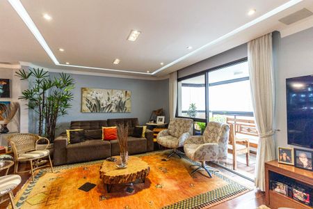 Apartamento à venda com 210m², 4 quartos e 3 vagasSala