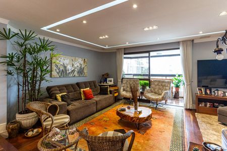 Apartamento à venda com 210m², 4 quartos e 3 vagasSala