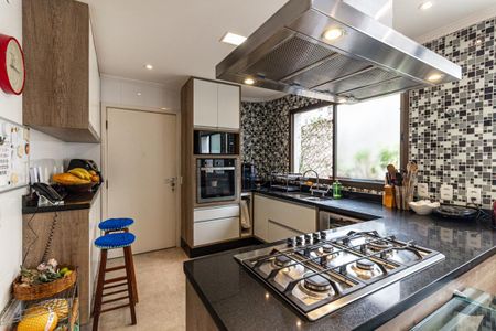 Apartamento à venda com 210m², 4 quartos e 3 vagasCozinha