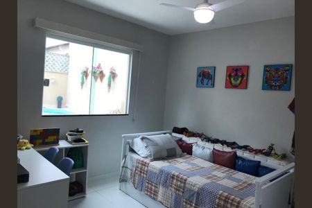 Casa à venda com 4 quartos, 142m² em Itaipu, Niterói