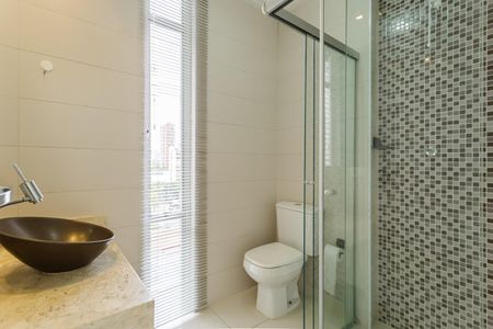 Apartamento para alugar com 78m², 2 quartos e sem vagaBanheiro da Suíte