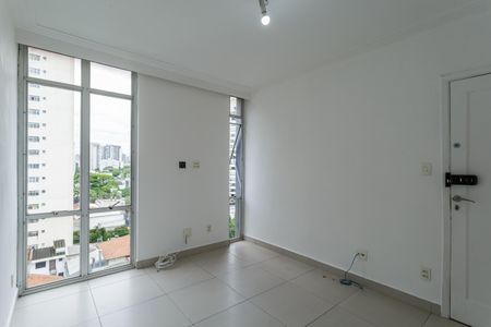 Apartamento para alugar com 78m², 2 quartos e sem vagaSala