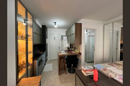 Apartamento à venda com 27m², 1 quarto e sem vaga