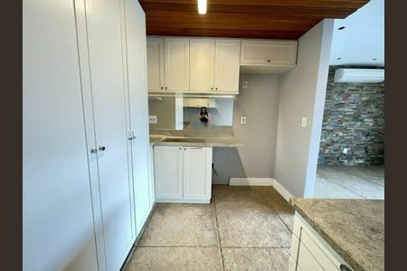 Apartamento à venda com 122m², 3 quartos e 2 vagas