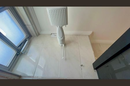 Apartamento para alugar com 55m², 2 quartos e sem vaga Apartamento para alugar com 55m², 2 quartos e sem vagaBanheiro