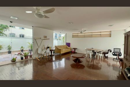 Apartamento para alugar com 55m², 2 quartos e sem vaga Apartamento para alugar com 55m², 2 quartos e sem vagaÁrea comum - Salão de festas