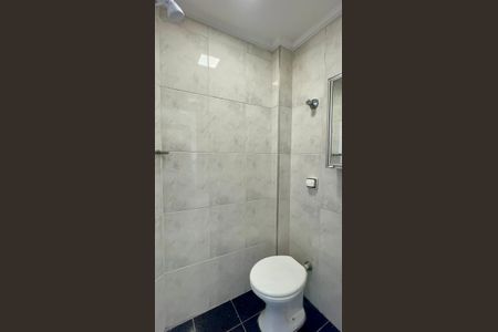 Apartamento para alugar com 55m², 2 quartos e sem vaga Apartamento para alugar com 55m², 2 quartos e sem vagaBanheiro de serviço