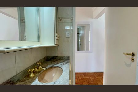 Apartamento para alugar com 55m², 2 quartos e sem vaga Apartamento para alugar com 55m², 2 quartos e sem vagaBanheiro