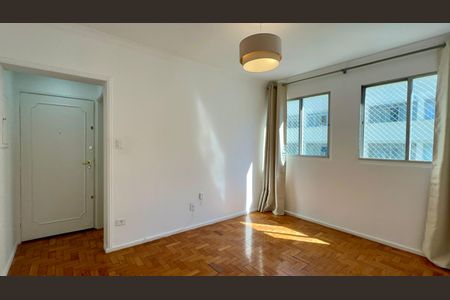 Apartamento para alugar com 55m², 2 quartos e sem vaga Apartamento para alugar com 55m², 2 quartos e sem vagaSala