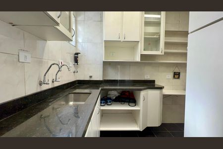 Apartamento para alugar com 55m², 2 quartos e sem vaga Apartamento para alugar com 55m², 2 quartos e sem vagaCozinha