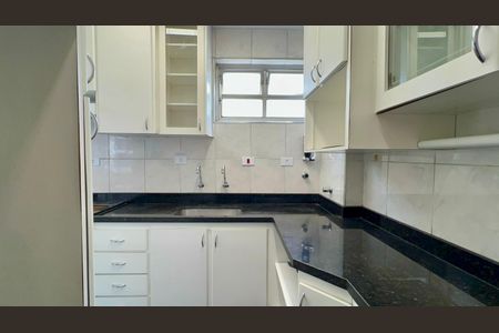 Apartamento para alugar com 55m², 2 quartos e sem vaga Apartamento para alugar com 55m², 2 quartos e sem vagaCozinha