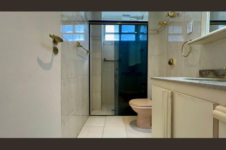 Apartamento para alugar com 55m², 2 quartos e sem vaga Apartamento para alugar com 55m², 2 quartos e sem vagaBanheiro