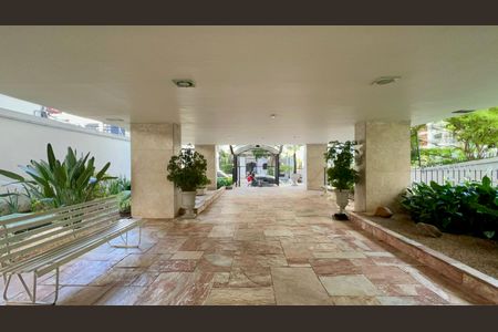 Apartamento para alugar com 55m², 2 quartos e sem vaga Apartamento para alugar com 55m², 2 quartos e sem vagaEntrada