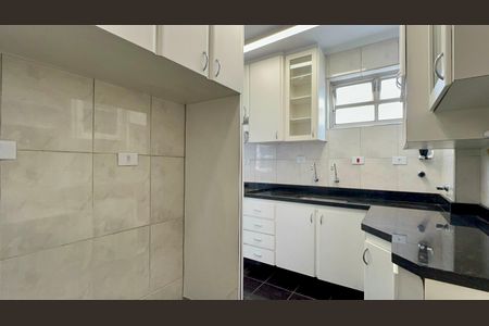 Apartamento para alugar com 55m², 2 quartos e sem vaga Apartamento para alugar com 55m², 2 quartos e sem vagaCozinha