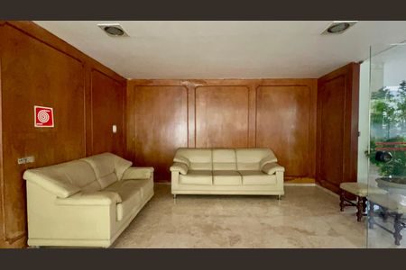 Apartamento para alugar com 55m², 2 quartos e sem vaga Apartamento para alugar com 55m², 2 quartos e sem vagaHall de entrada