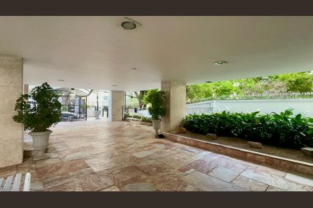 Apartamento para alugar com 55m², 2 quartos e sem vaga Apartamento para alugar com 55m², 2 quartos e sem vagaEntrada