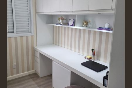 Quarto 2 de apartamento à venda com 2 quartos, 49m² em Vila Floresta, Santo André