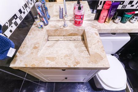 Apartamento à venda com 78m², 2 quartos e 1 vagaBanheiro