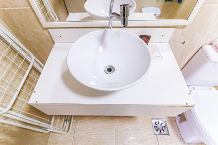 Apartamento à venda com 78m², 2 quartos e 1 vagaBanheiro 2