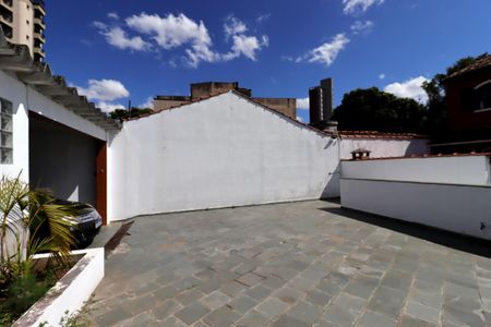 Casa para alugar com 266m², 3 quartos e 5 vagasÁrea Externa