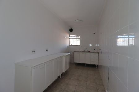 Casa para alugar com 266m², 3 quartos e 5 vagasCozinha