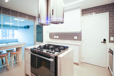 Apartamento à venda com 105m², 4 quartos e 2 vagas Apartamento à venda com 105m², 4 quartos e 2 vagasCozinha