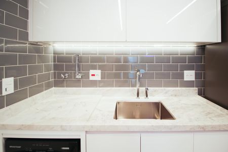 Apartamento à venda com 105m², 4 quartos e 2 vagas Apartamento à venda com 105m², 4 quartos e 2 vagasCozinha