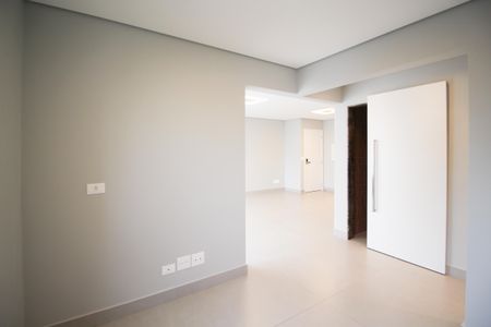 Apartamento à venda com 105m², 4 quartos e 2 vagas Apartamento à venda com 105m², 4 quartos e 2 vagasSala 2