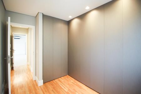 Apartamento à venda com 105m², 4 quartos e 2 vagas Apartamento à venda com 105m², 4 quartos e 2 vagasQuarto 1