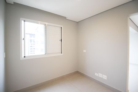 Apartamento à venda com 105m², 4 quartos e 2 vagas Apartamento à venda com 105m², 4 quartos e 2 vagasSala 2