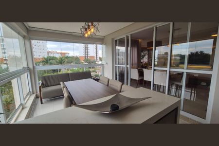 Apartamento à venda com 181m², 3 quartos e 3 vagas