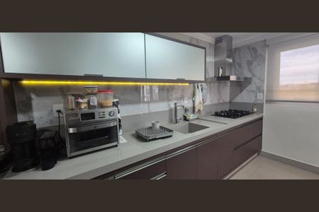 Apartamento à venda com 181m², 3 quartos e 3 vagas