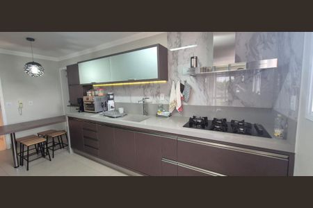 Apartamento à venda com 181m², 3 quartos e 3 vagas