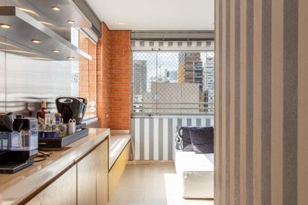 Apartamento à venda com 157m², 3 quartos e 4 vagas