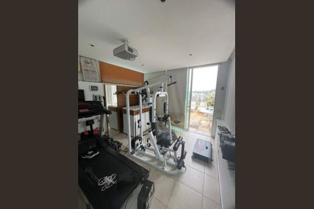 Apartamento à venda com 220m², 3 quartos e 2 vagas