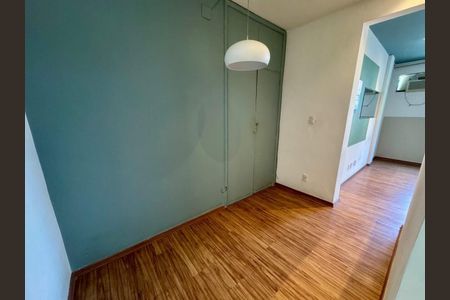 Apartamento à venda com 66m², 2 quartos e sem vaga