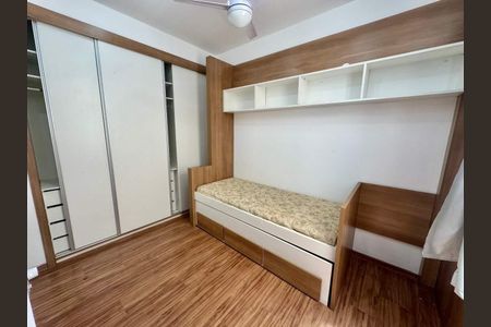 Apartamento à venda com 66m², 2 quartos e sem vaga