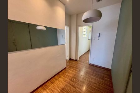 Apartamento à venda com 66m², 2 quartos e sem vaga
