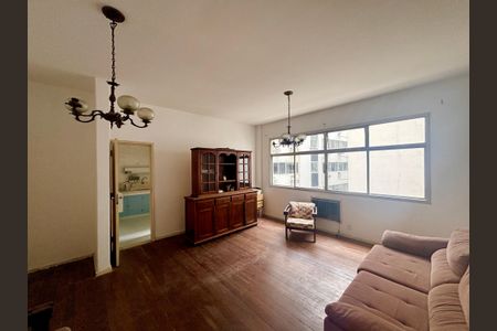 Apartamento à venda com 90m², 3 quartos e 2 vagasSala