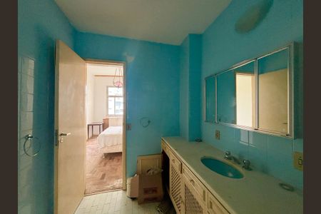 Apartamento à venda com 90m², 3 quartos e 2 vagasSuíte - banheiro