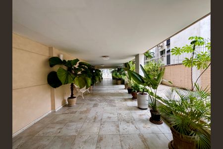 Apartamento à venda com 90m², 3 quartos e 2 vagasPortaria