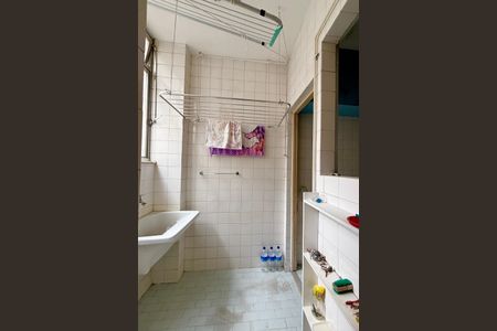 Apartamento à venda com 90m², 3 quartos e 2 vagasÁrea de serviço